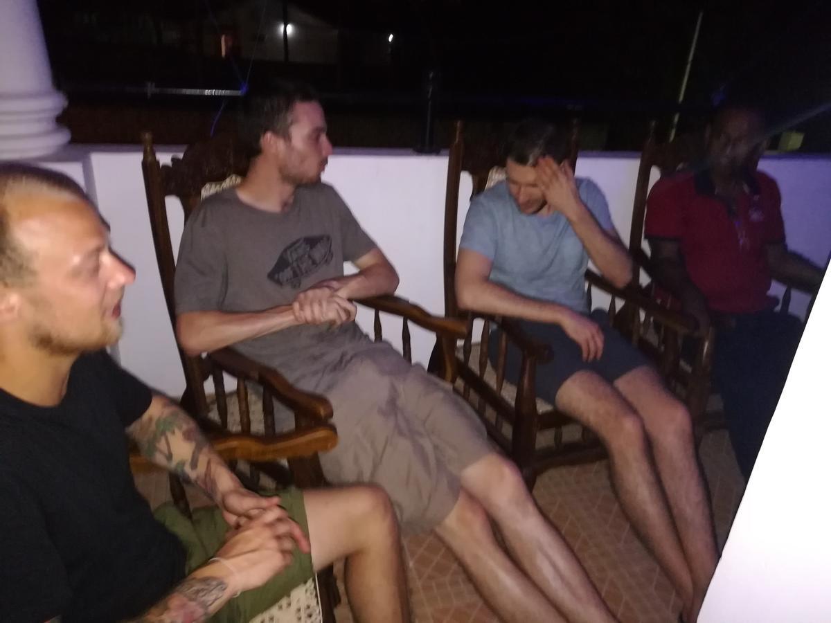 Eos Hostels Ettukala Luaran gambar