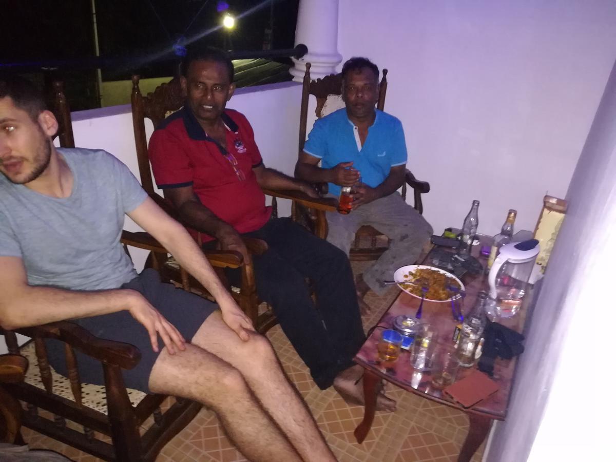 Eos Hostels Ettukala Luaran gambar